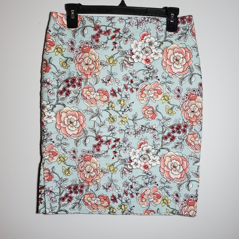 Periwinkle Blue Floral Print Pencil Skirt Size 8P